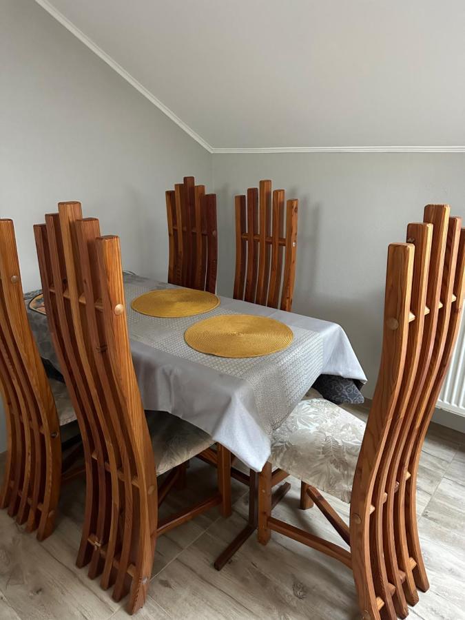Prijemny Podkrovny Byt V Srdci Dechtic Dechtice Dış mekan fotoğraf